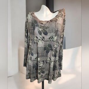 Blue Sky Black and Cream Patterned Tunic